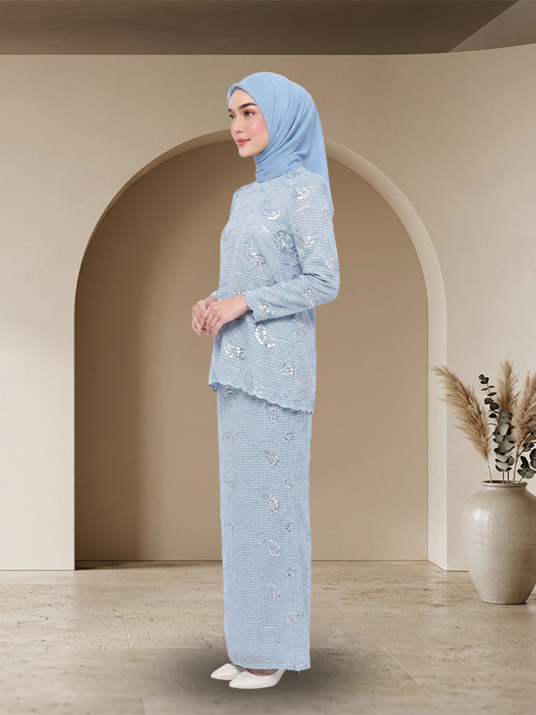 【Pre-order】Elegant Embroidered Jubah Seluar Moden Set