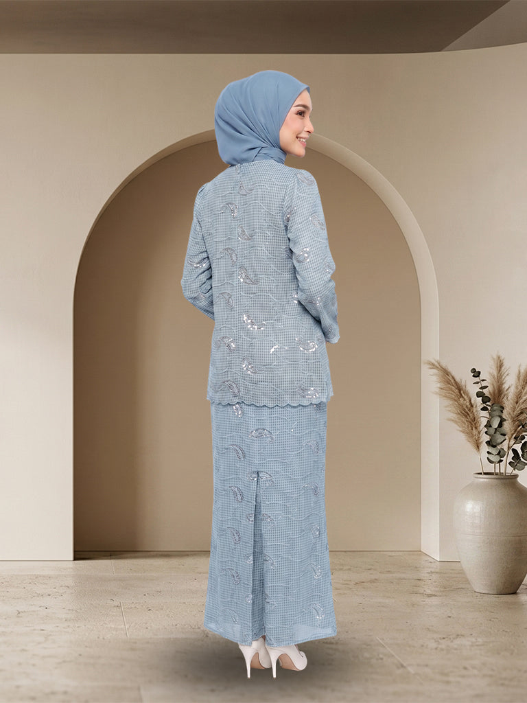 【Pre-order】Elegant Embroidered Jubah Seluar Moden Set