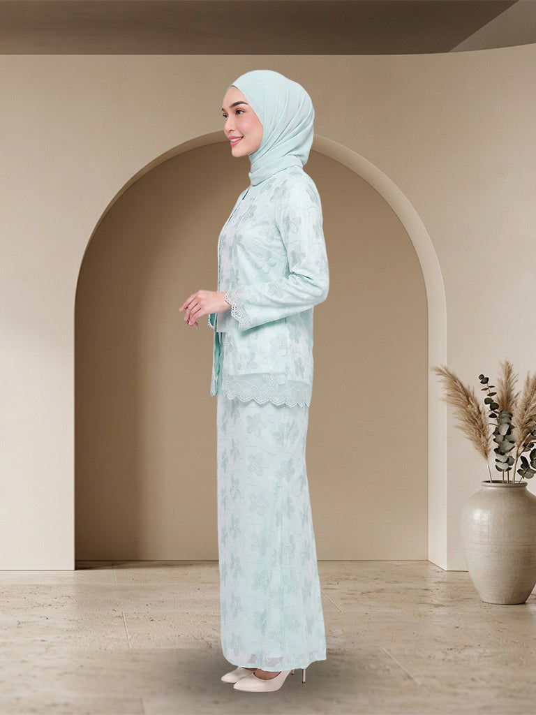 【Pre-order】Elegant Floral Lace Baju Kurung Set