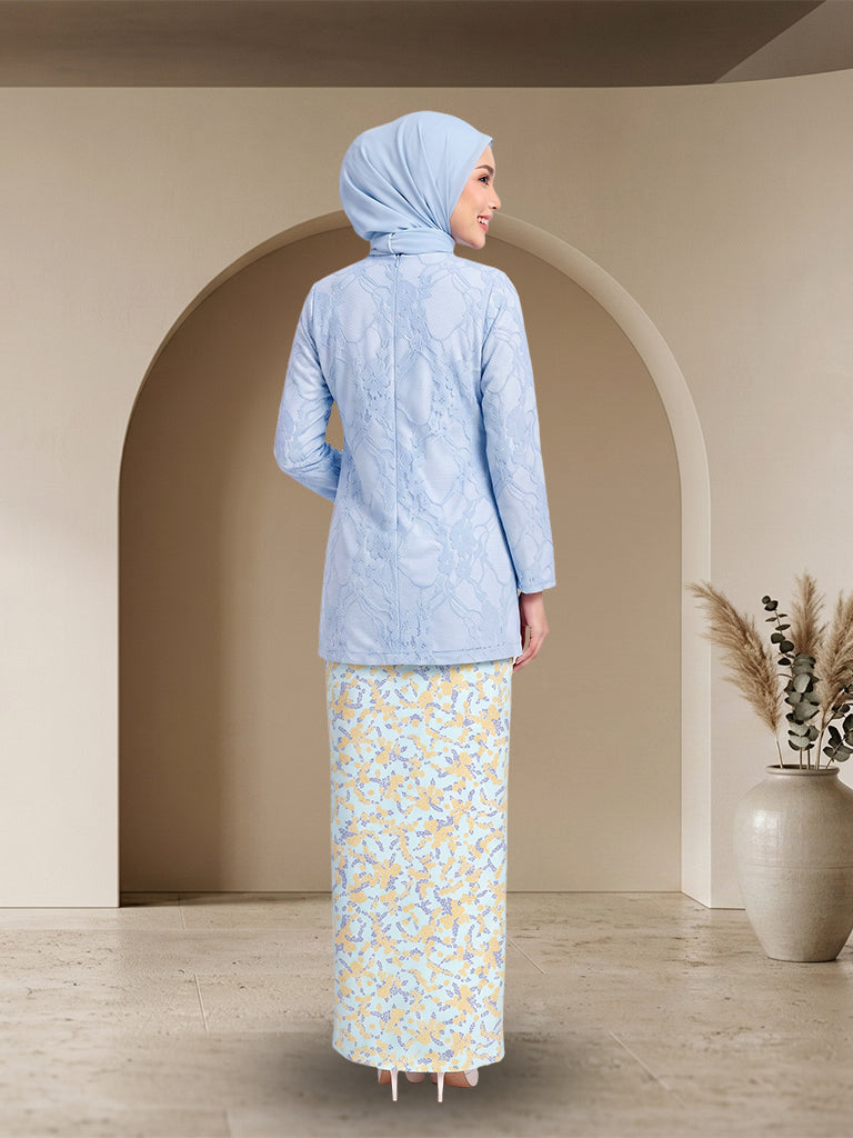 【Pre-order】Elegant Lace Embroidered Baju Kurung Modern Set