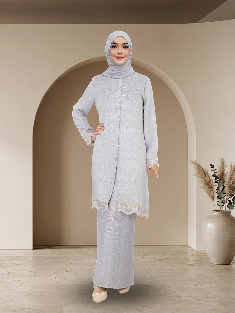 Baju Kurung Moden Sulam Elegan Wanita