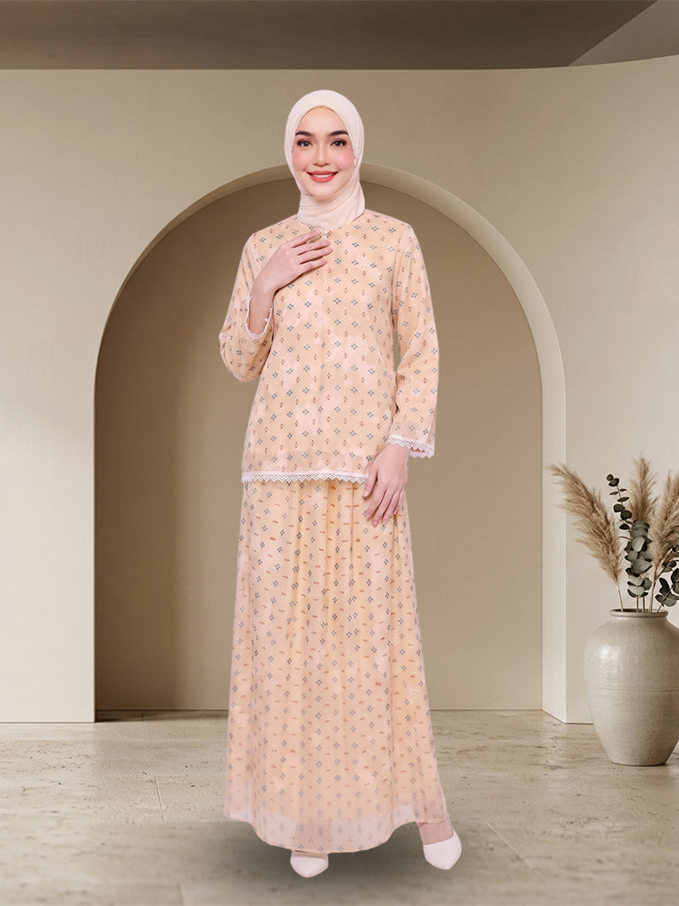 【Pre-order】Elegant Floral Kurung Moden Muslimah Set