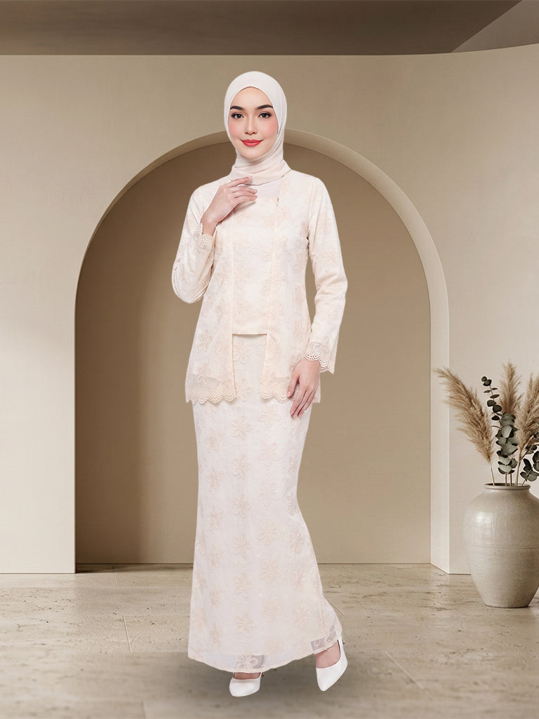 【Pre-order】Elegant Floral Lace Baju Kurung Set