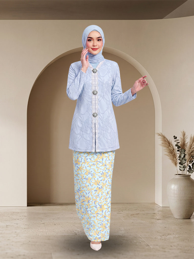 【Pre-order】Elegant Lace Embroidered Baju Kurung Modern Set