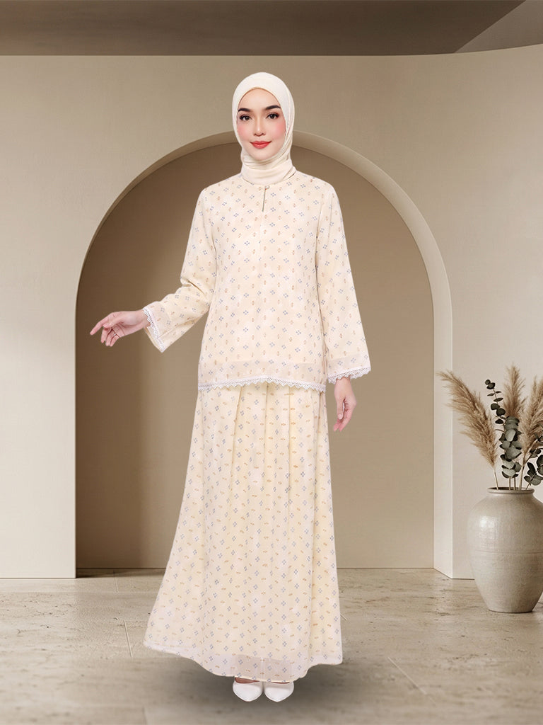 【Pre-order】Elegant Floral Kurung Moden Muslimah Set