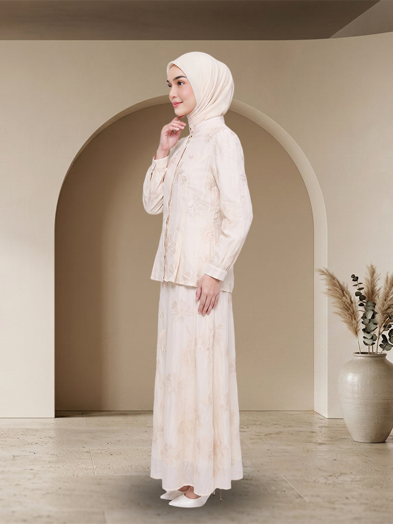 【Pre-order】Elegant Embossed Floral Baju Kurung Set