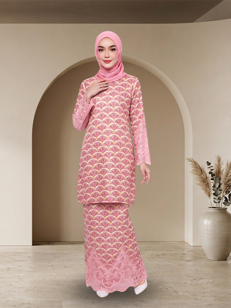 【Pra-pesan】Set Baju Kurung Moden Sulaman Corak Elegan