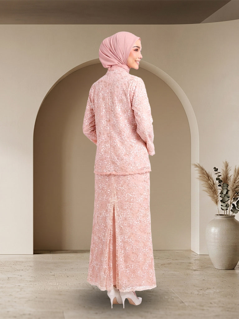 Baju Kurung Lace