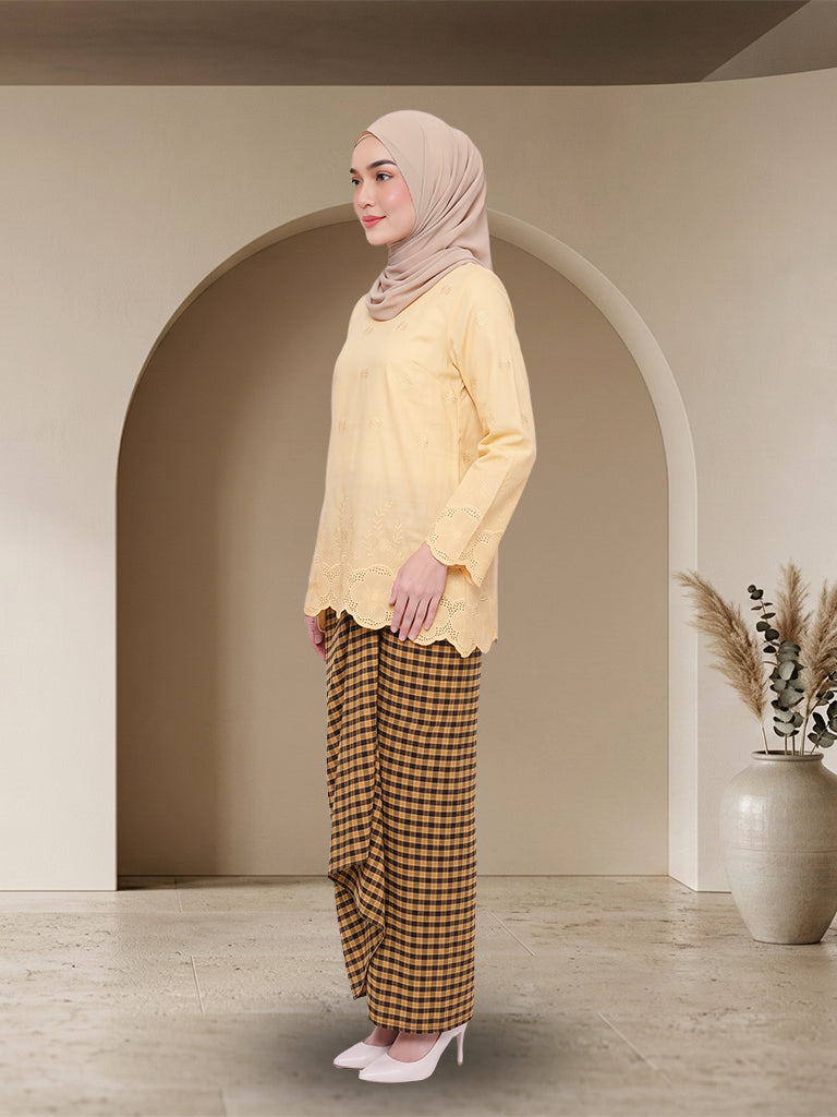 【Pre-order】Elegant Embroidered Modern Baju Kurung Set