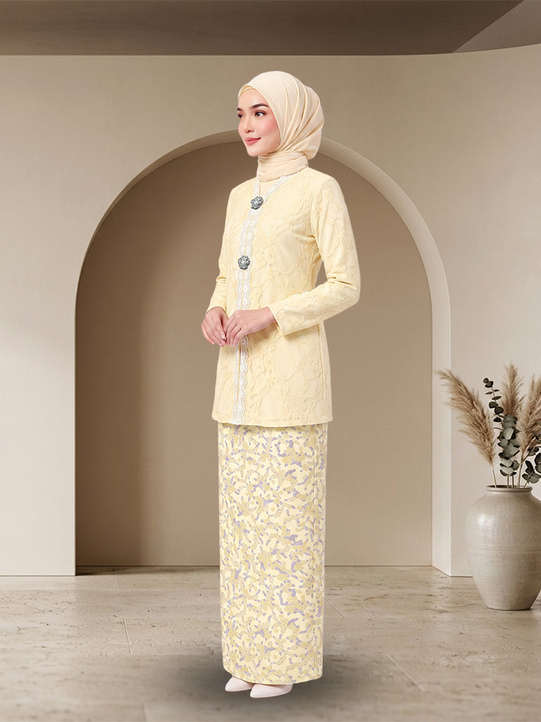 【Pre-order】Elegant Lace Embroidered Baju Kurung Modern Set