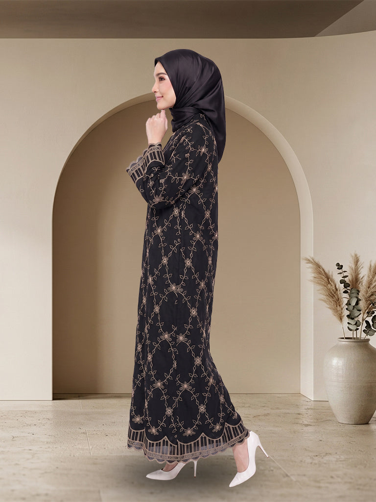 【Pre-order】Elegant Embroidered Jubah Muslimah Premium