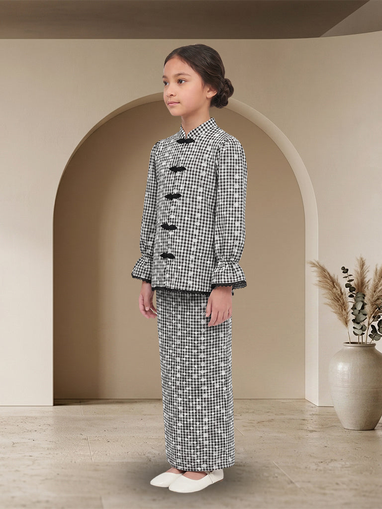 Mini Kurung Sulam Kids