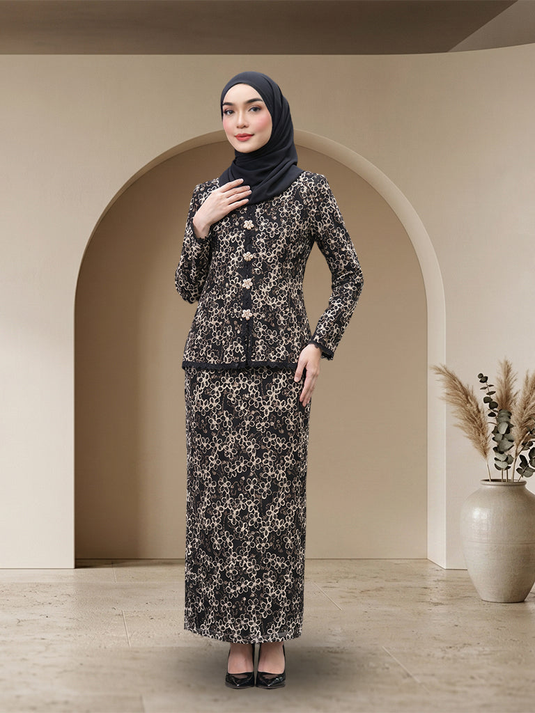 Baju Kurung Lace