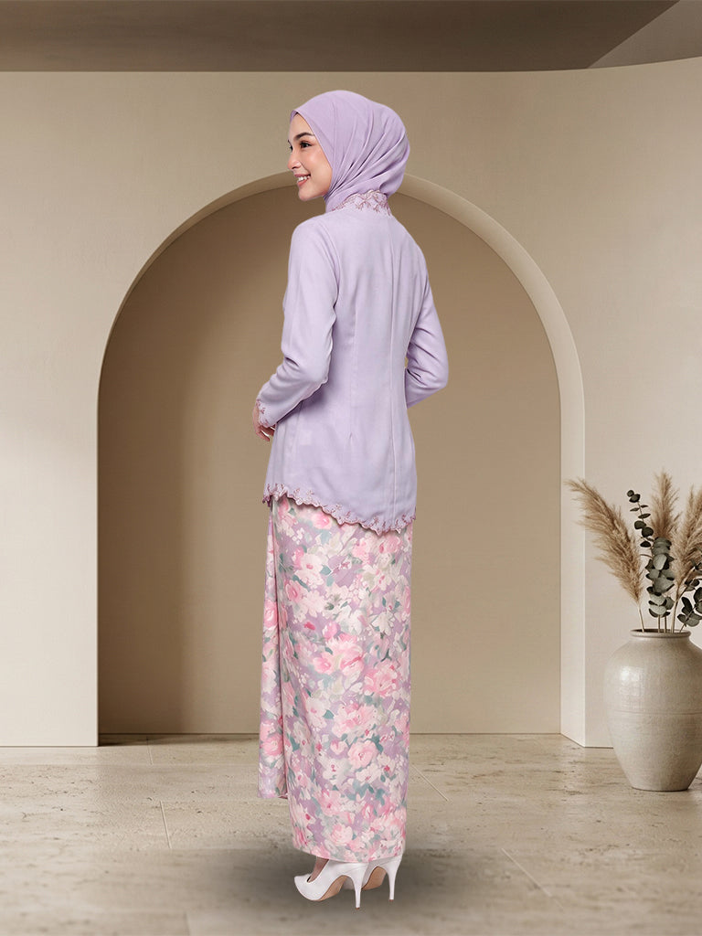 Set Baju Kurung Moden Sulam Bunga Elegan