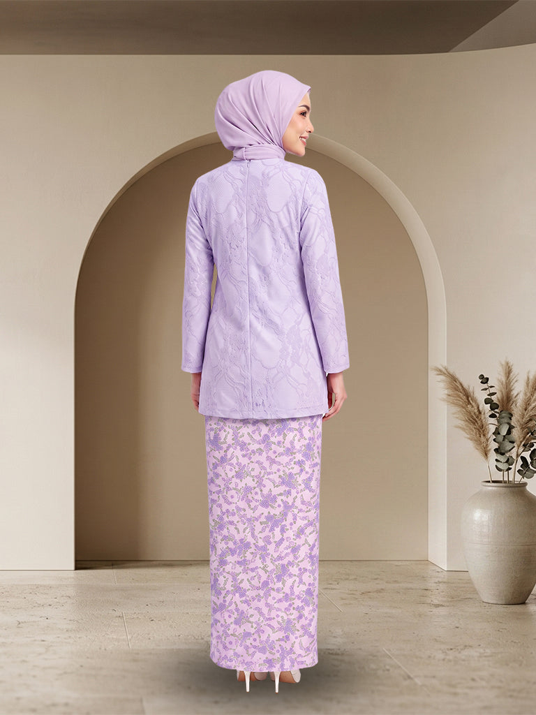【Pre-order】Elegant Lace Embroidered Baju Kurung Modern Set
