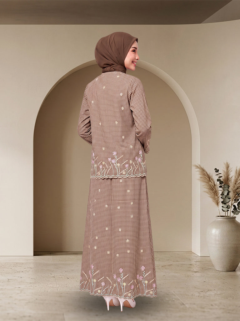 【Pre-order】Floral Embroidered Checkered Baju Kurung Set Wanita Muslimah