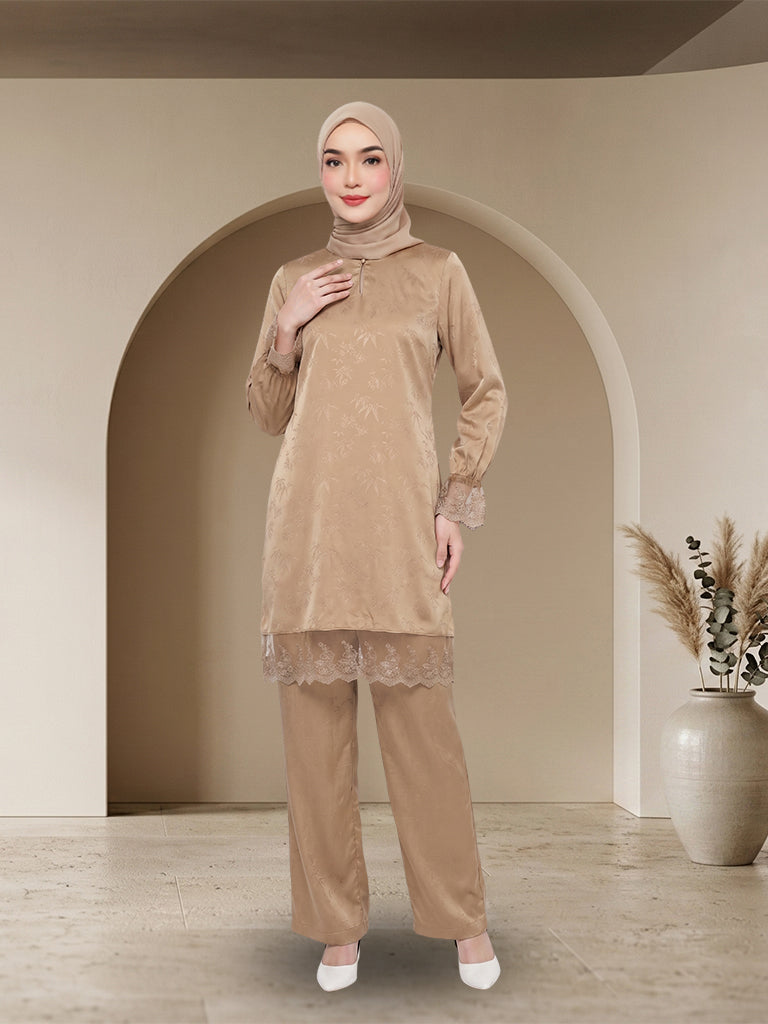 Jubah Sut Seluar Moden
