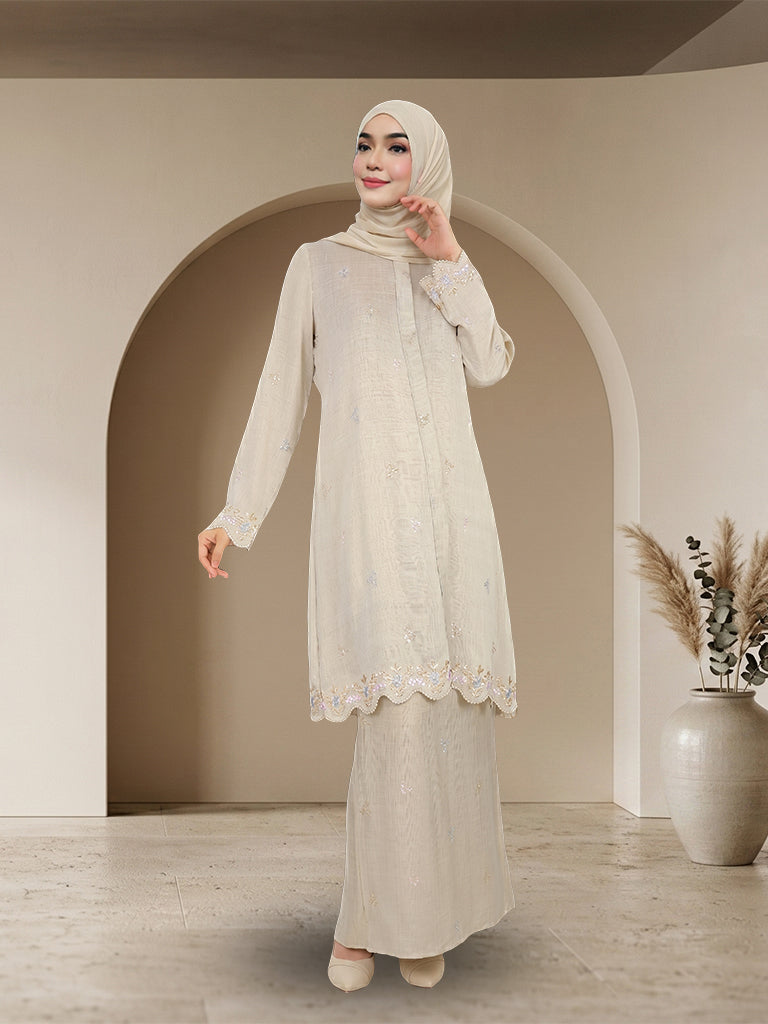 Baju Kurung Moden Sulam Elegan Wanita
