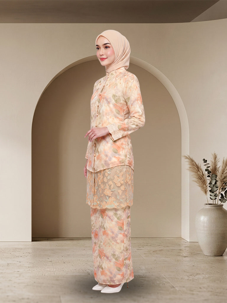 【Pre-order】Elegant Floral Embroidered Jubah Modern Set