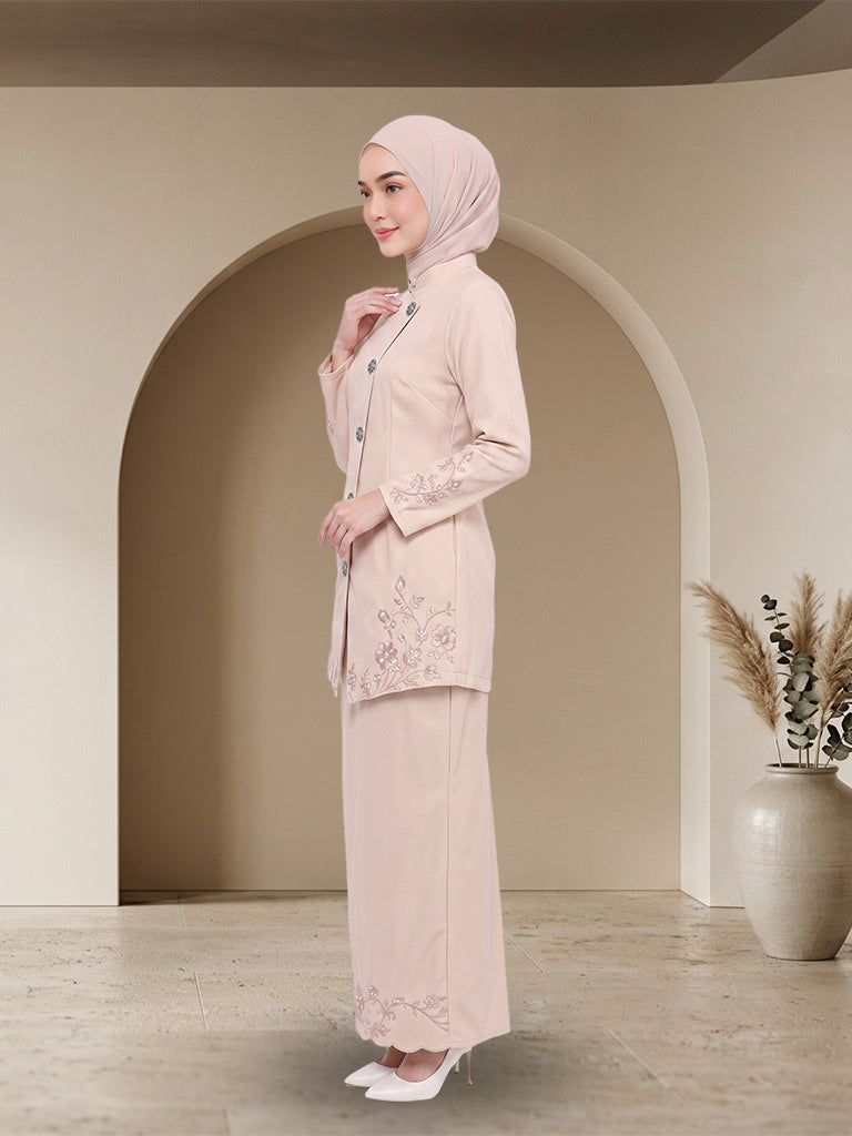 【Pre-order】Elegant Floral Embroidered Modern Baju Kurung Set