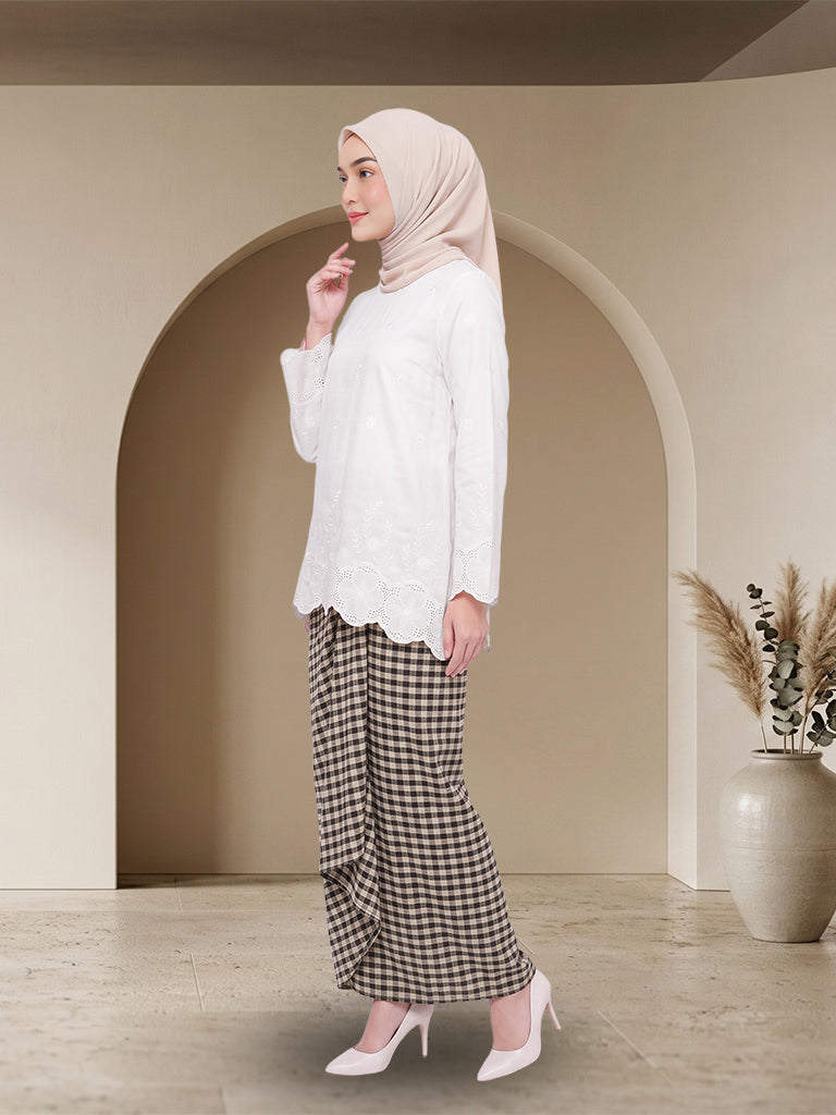 【Pre-order】Elegant Embroidered Modern Baju Kurung Set