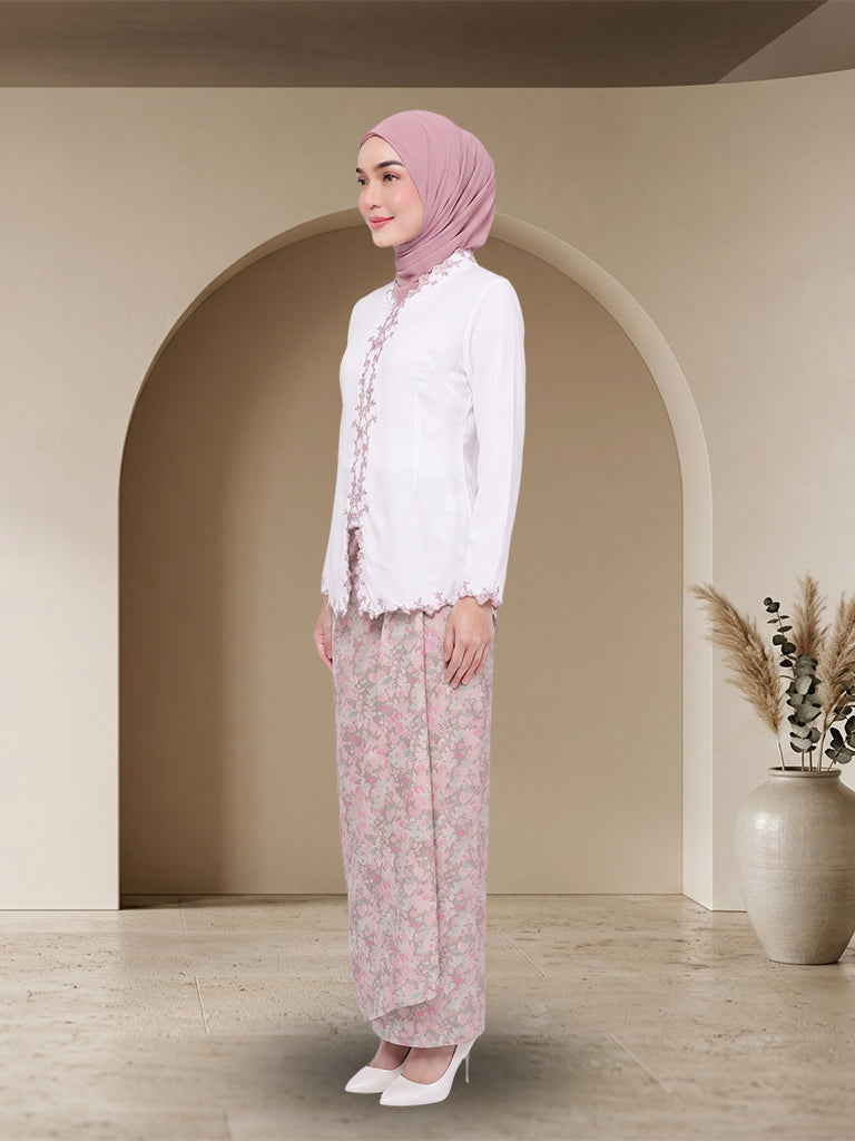 Set Baju Kurung Moden Sulam Bunga Elegan