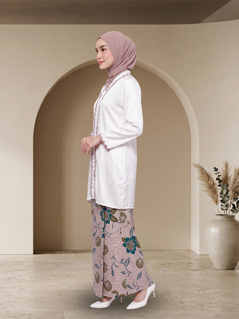 【Pre-order】Elegant Floral Modern Baju Kurung Set