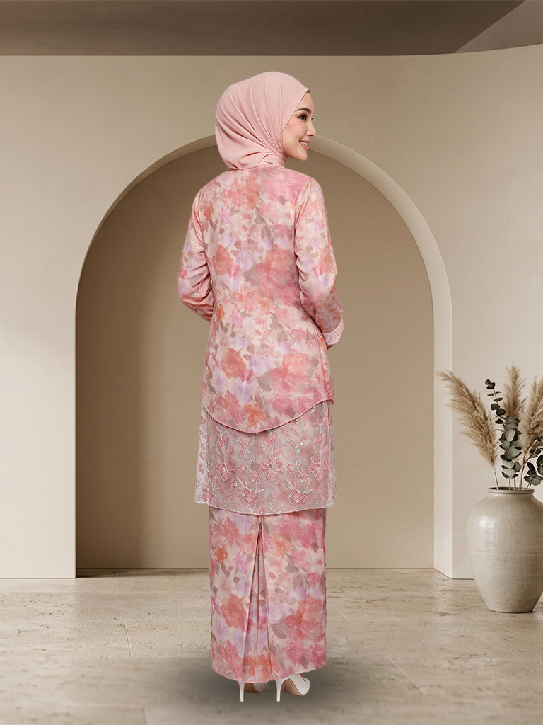 【Pre-order】Elegant Floral Embroidered Jubah Modern Set