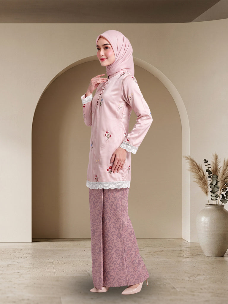 【Pre-order】Elegant Floral Embroidered Baju Kurung Modern Set
