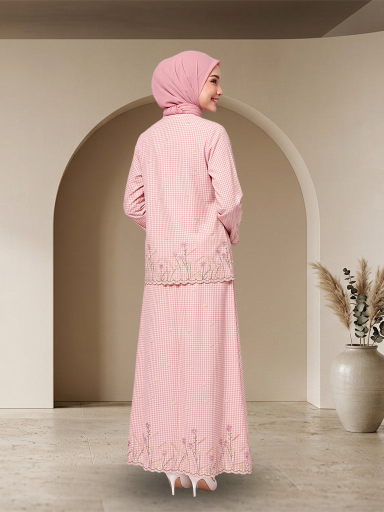 【Pre-order】Floral Embroidered Checkered Baju Kurung Set Wanita Muslimah