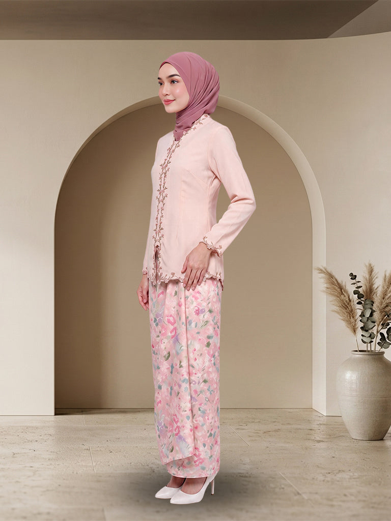 Set Baju Kurung Moden Sulam Bunga Elegan