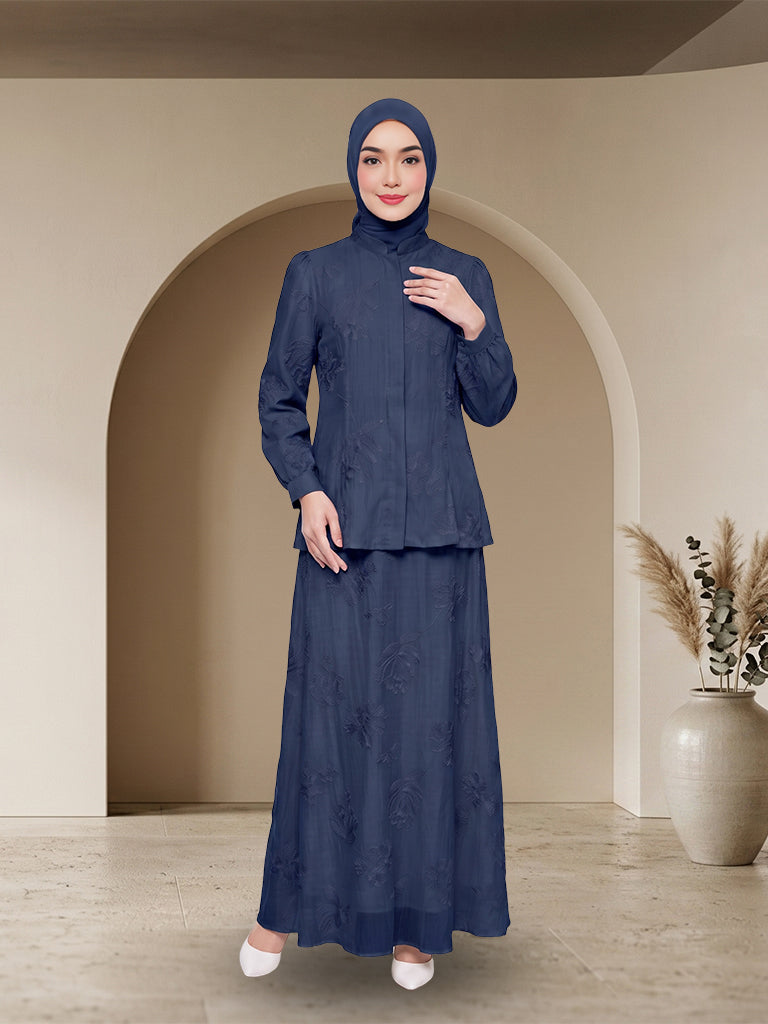 【Pre-order】Elegant Embossed Floral Baju Kurung Set