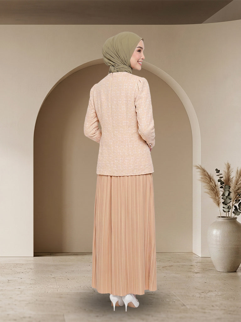 Modern Janggan Kebaya